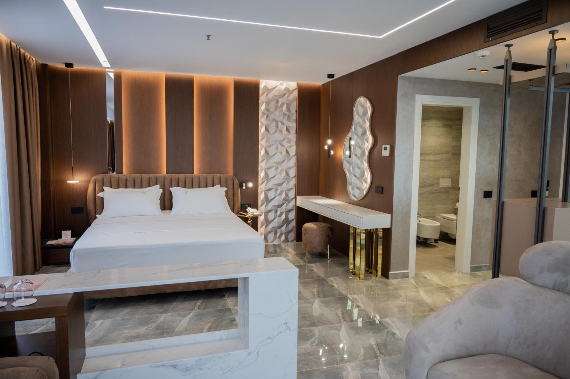 Brilliant Hotel&SPA Golem  Esterno foto