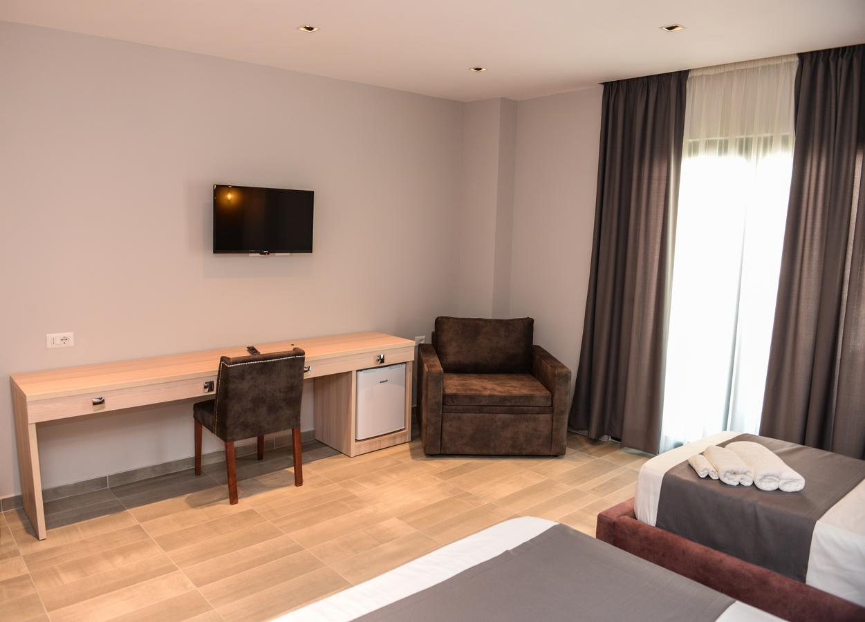 Brilliant Hotel&SPA Golem  Esterno foto